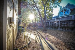 Condominium,  North street, Healdsburg, CA 95448 - 18