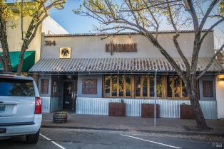 Condominium,  North street, Healdsburg, CA 95448 - 32