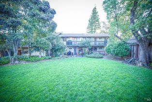 Condominium,  North street, Healdsburg, CA 95448 - 16
