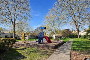 Townhouse, Blair place, Santa Rosa, CA 95401 - 21