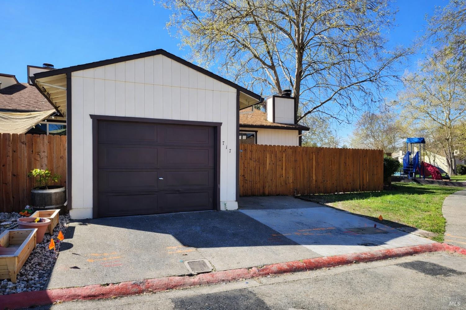 Townhouse, Blair place, Santa Rosa, CA 95401 - 1