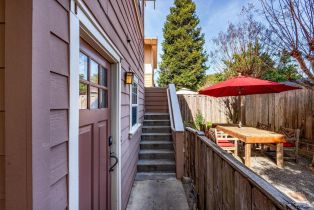 Condominium, 156 A Valley Oak drive, Napa, CA 94558 - 9