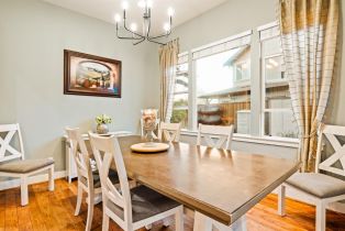 Single Family Residence,  Zinfandel court, Cloverdale, CA 95425 - 5