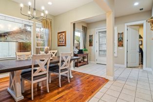 Single Family Residence,  Zinfandel court, Cloverdale, CA 95425 - 4