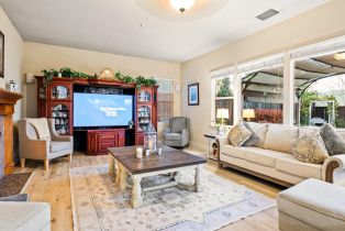 Single Family Residence,  Zinfandel court, Cloverdale, CA 95425 - 14