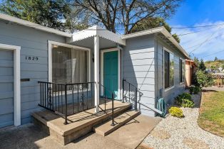 Single Family Residence,  Wright street, Santa Rosa, CA 95404 - 4