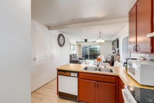 Condominium,  Glenbrook drive, Santa Rosa, CA 95401 - 13