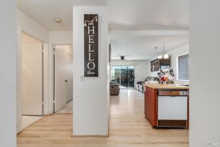 Condominium,  Glenbrook drive, Santa Rosa, CA 95401 - 6