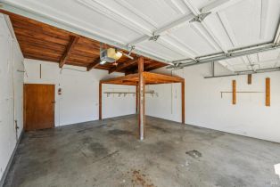 Single Family Residence,  Grosse avenue, Santa Rosa, CA 95404 - 30