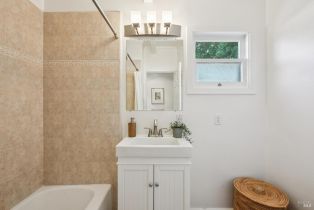 Single Family Residence,  Grosse avenue, Santa Rosa, CA 95404 - 19