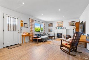 Single Family Residence, Santa Ana drive, Santa Rosa, CA 95404 - 9