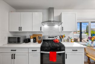 Single Family Residence, Santa Ana drive, Santa Rosa, CA 95404 - 14