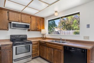 Single Family Residence,  Chablis way, Cloverdale, CA 95425 - 11