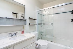 Single Family Residence,  Nebraska drive, Santa Rosa, CA 95405 - 26