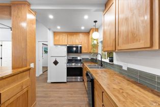 Single Family Residence,  Rio Nido road, Russian River, CA 95446 - 16