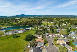 Single Family Residence,  Sunray place, Windsor, CA 95492 - 32