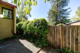Condominium, Redwood court, Santa Rosa, CA 95409 - 28
