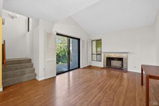 Condominium, Redwood court, Santa Rosa, CA 95409 - 4
