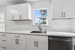 Single Family Residence,  Hearn avenue, Santa Rosa, CA 95407 - 5