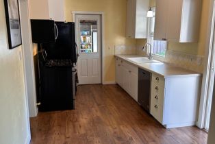 Single Family Residence,  Albany drive, Santa Rosa, CA 95401 - 9