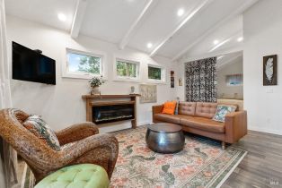 Single Family Residence, 823 Prince avenue, Healdsburg, CA 95448 - 9