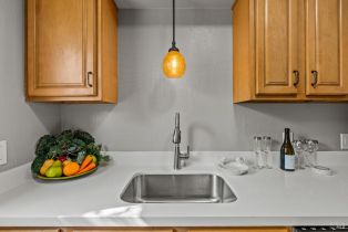 Condominium,  Shelter Creek drive, Napa, CA 94558 - 12