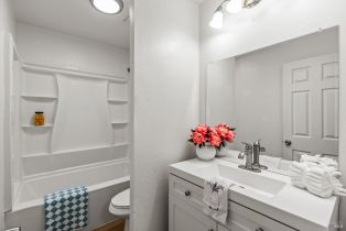 Condominium,  Shelter Creek drive, Napa, CA 94558 - 21