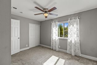 Condominium,  Shelter Creek drive, Napa, CA 94558 - 24