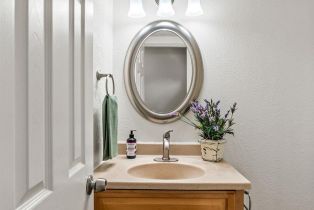 Condominium,  Shelter Creek drive, Napa, CA 94558 - 7