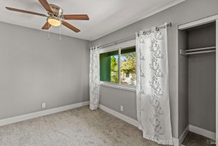 Condominium,  Shelter Creek drive, Napa, CA 94558 - 15