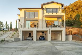 Single Family Residence, 1580 Clear Ridge Dr, Healdsburg, CA  Healdsburg, CA 95448