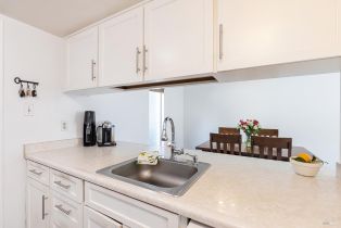 Condominium,  Willis drive, Napa, CA 94558 - 4