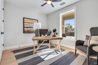 Single Family Residence,  Old Redwood -MAYWOOD LN highway, Santa Rosa, CA 95403 - 18