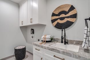 Single Family Residence,  Old Redwood -MAYWOOD LN highway, Santa Rosa, CA 95403 - 22