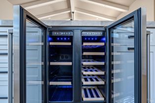 Single Family Residence,  Old Redwood -MAYWOOD LN highway, Santa Rosa, CA 95403 - 14