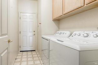 Single Family Residence,  Oak Mesa drive, Santa Rosa, CA 95409 - 21