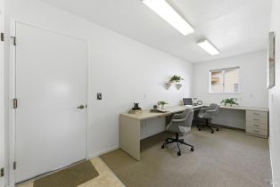 Single Family Residence,  Twin Lakes drive, Santa Rosa, CA 95409 - 19