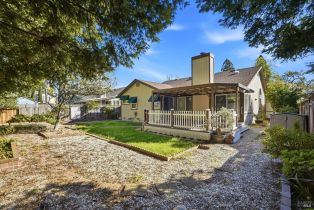 Single Family Residence,  Dartmouth way, Windsor, CA 95492 - 27