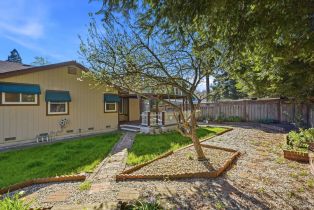 Single Family Residence,  Dartmouth way, Windsor, CA 95492 - 29