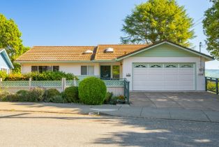 Single Family Residence, 1104 Birch Dr, Petaluma, CA  Petaluma, CA 94952