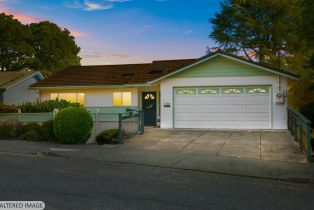 Single Family Residence,  Birch drive, Petaluma, CA 94952 - 4