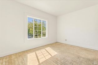 Residential Income,  Western avenue, Petaluma, CA 94952 - 5