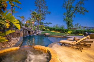 Single Family Residence,  Royal Manor place, Santa Rosa, CA 95404 - 95