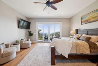 Single Family Residence,  Royal Manor place, Santa Rosa, CA 95404 - 4