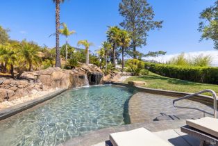 Single Family Residence,  Royal Manor place, Santa Rosa, CA 95404 - 32