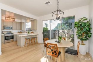 Single Family Residence,  Easton drive, Petaluma, CA 94952 - 4