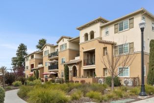Condominium,  Mauro Pietro drive, Petaluma, CA 94954 - 3