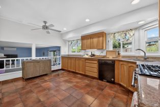 Single Family Residence,  Corbett circle, Santa Rosa, CA 95403 - 6