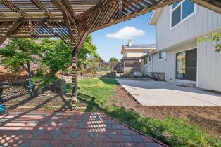 Single Family Residence,  Corbett circle, Santa Rosa, CA 95403 - 40