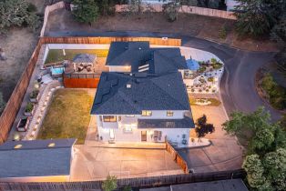 Single Family Residence,  Tamarisk drive, Napa, CA 94559 - 3